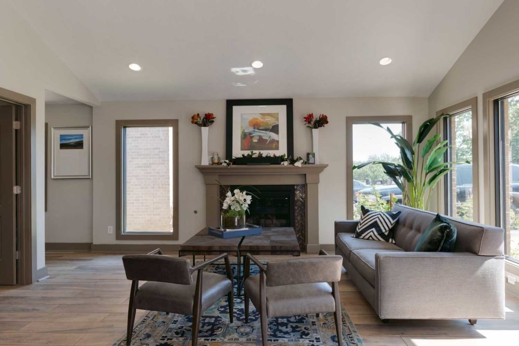 Villa West Apartments Bryan College Station, TX; near Texas A&M University; shuttle to campus; pet friendly one and two bedroom apartment homes